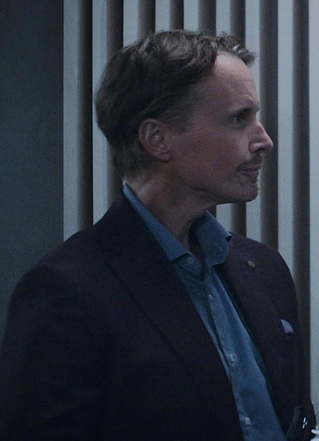 Imagen - Grant Achatz en la secuencia que comparte con Will Poultry en el último episodio de la tercera temporada e The Bear. / Instagram: @thebearfx