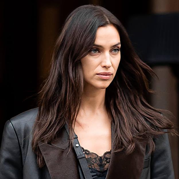 El salvador de tu pelo en verano: un sérum de hidratación sin aclarado que deja el pelo suave y sin frizz