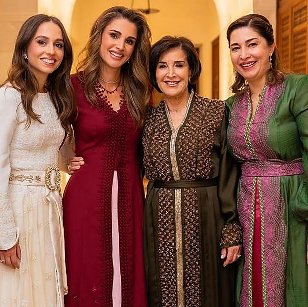 Quién es Dina Yassin, la misteriosa hermana de Rania de Jordania con la que hace planes secretos