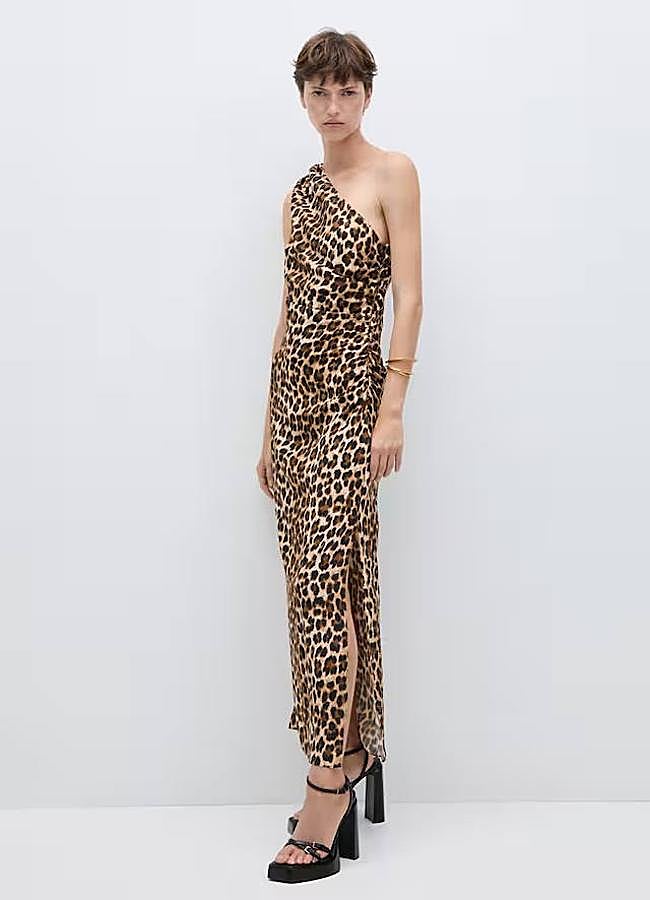 Imagen - Vestido animal print midi con escote asimétrico