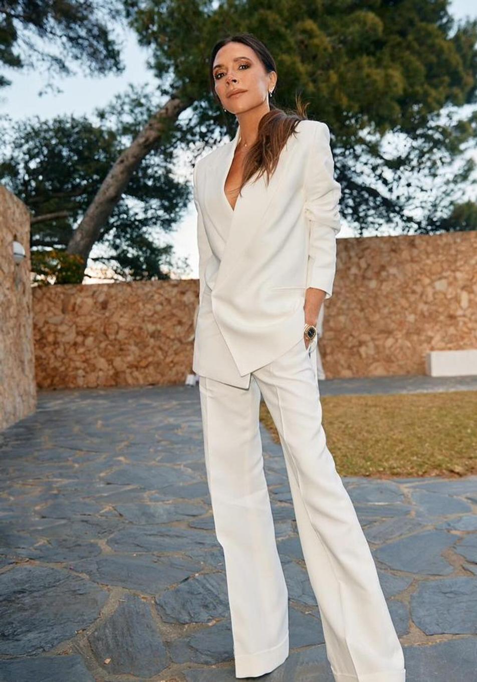 Victoria Beckham se mantiene joven a los 50 años gracias a este alimento imprescindible en su dieta