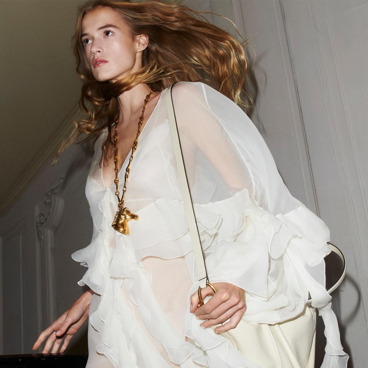 Vestidos con volantes de estética boho que lucirás en otoño