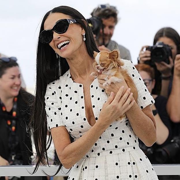 Imagen principal - Demi Moore, Philippine Leroy-Beaulieu y Jennifer Lopez. 