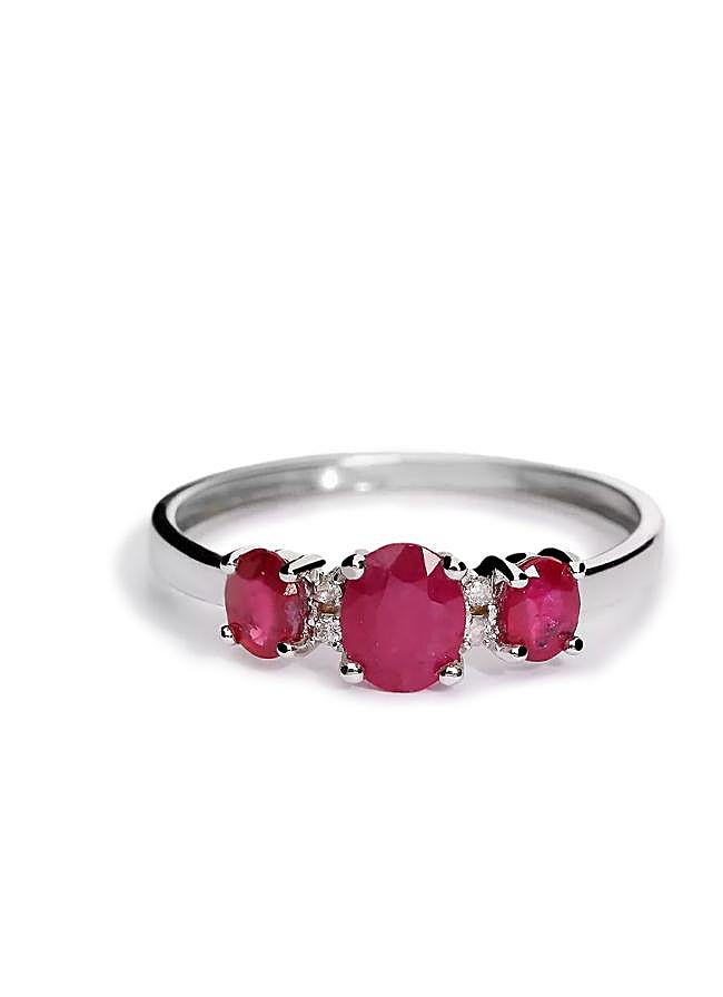 Imagen - Sortija de diamente y oro de 18 quilates de José Luis Joyerías.