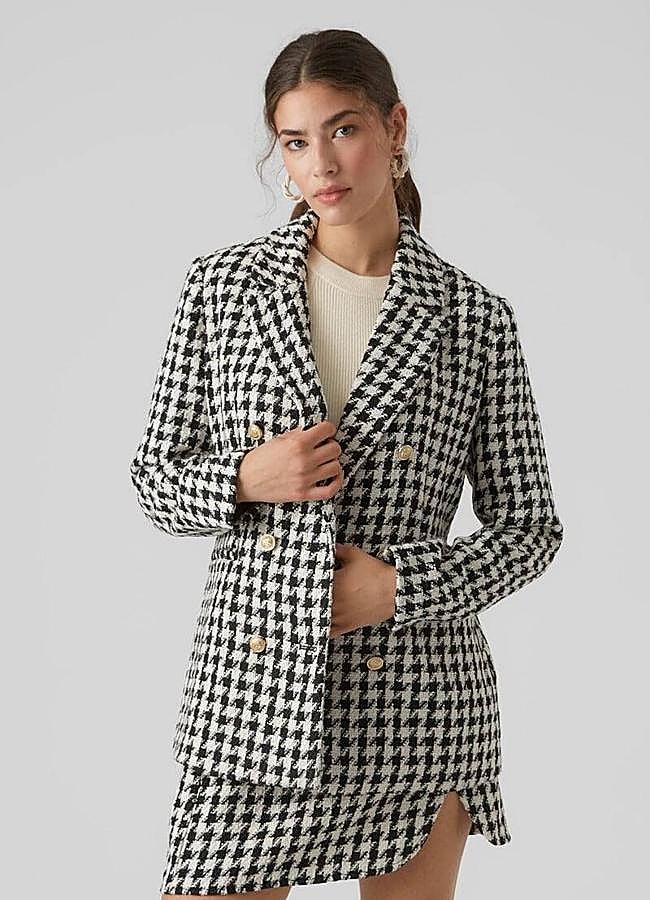 Imagen - Blazer de pata de gallo con botones dorados