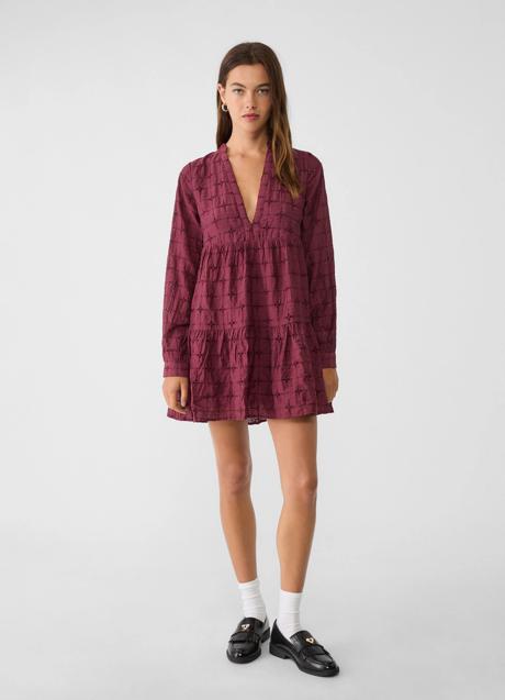 Imagen - Vestido corto de Stradivarius (35,99 euros)