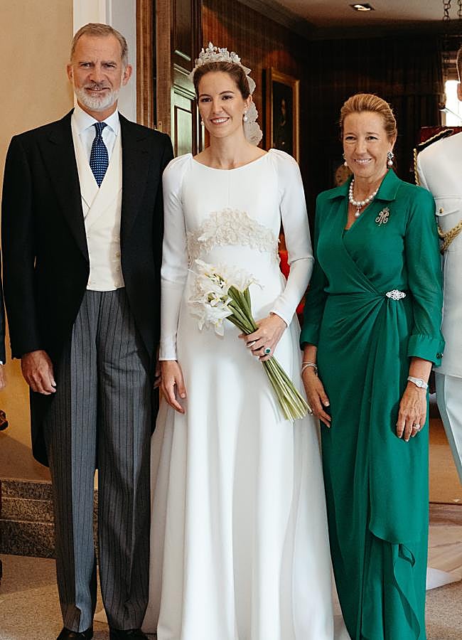 Imagen - Victoria López-Quesada junto al rey Felipe y Cristina de Borbón-Dos Sicilias/LIMITED PICTURES