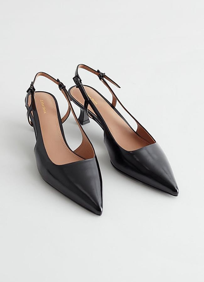 Imagen - Slingback Leather Pumps de &Other Stories, 119 euros.