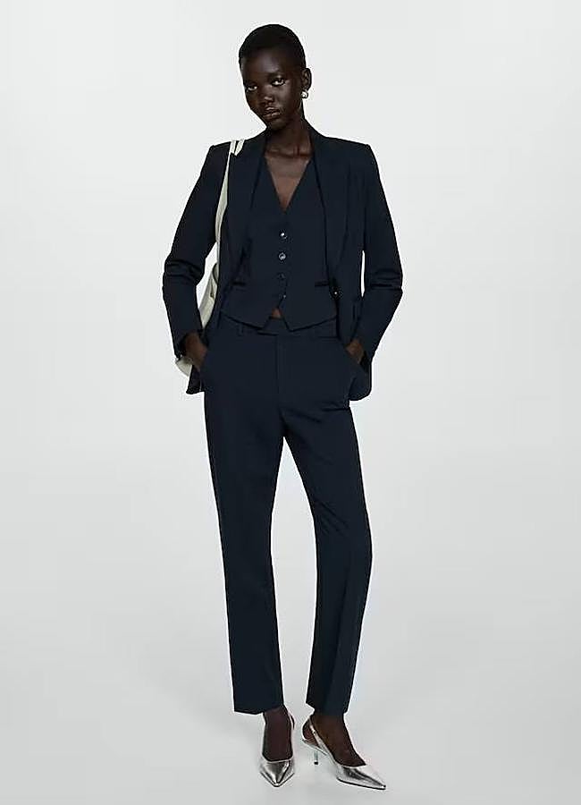 Imagen - Traje básico azul marino de tres piezas