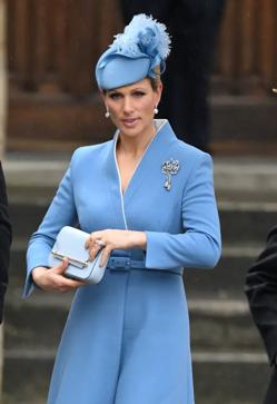 Imagen secundaria 2 - Katie Holmes, Meghan Markle y Zara Tindall con bolsos de Strahberry.
