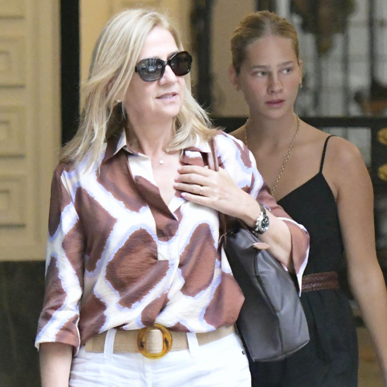 La infanta Cristina junto a su hija Irene Urdangarin. 