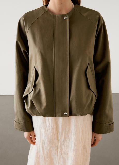 Imagen - Chaqueta corta de Massimo Dutti (99,95 euros)