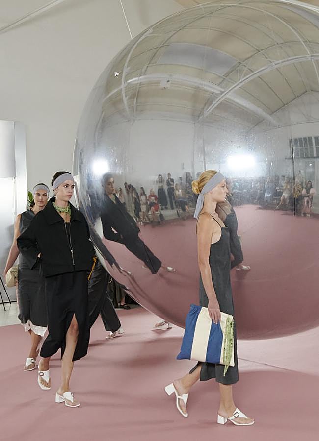 Imagen - Desfile de Moisés Nieto. Foto: Pablo Paniagua.