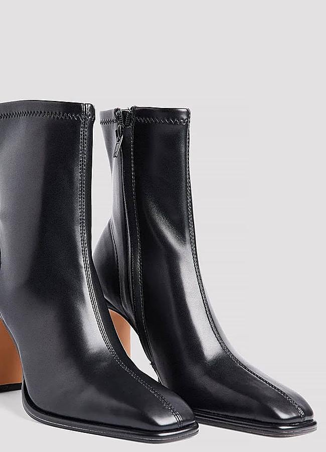 Imagen - Botines de tacón negros con punta cuadrada