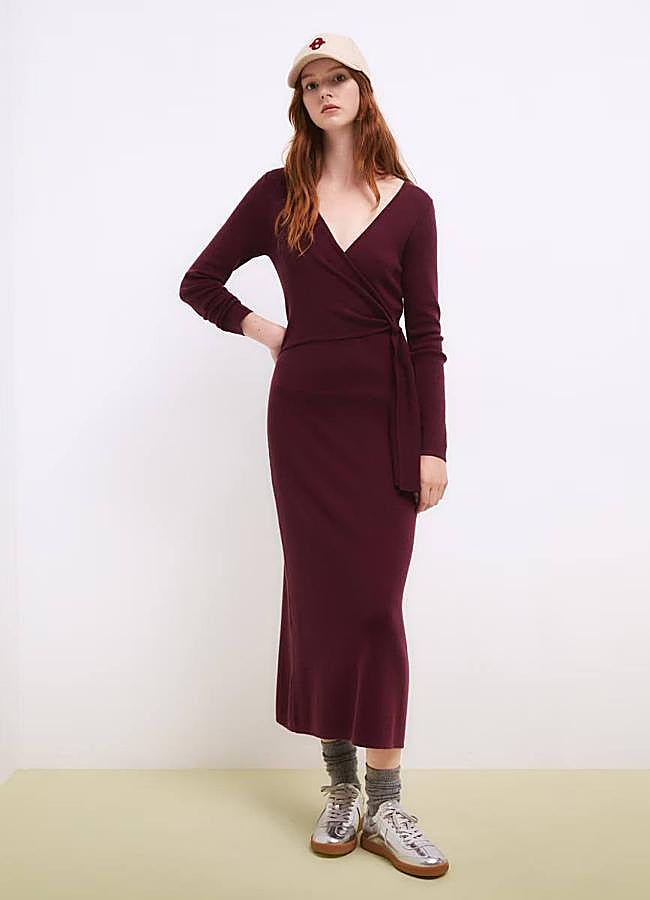 Imagen - Vestido burdeos cruzado con manga larga