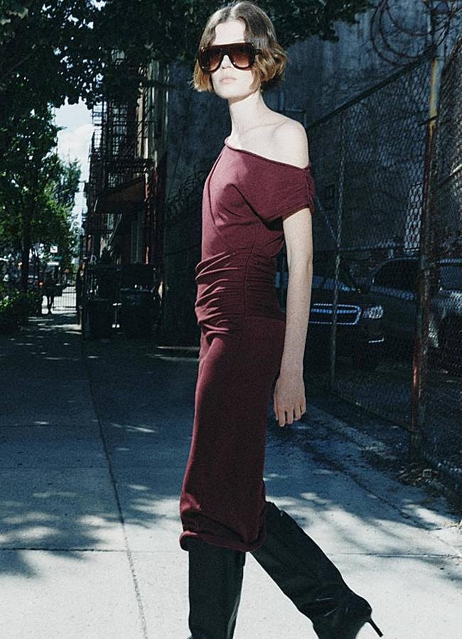 Imagen - Vestido de punto fruncido burdeos