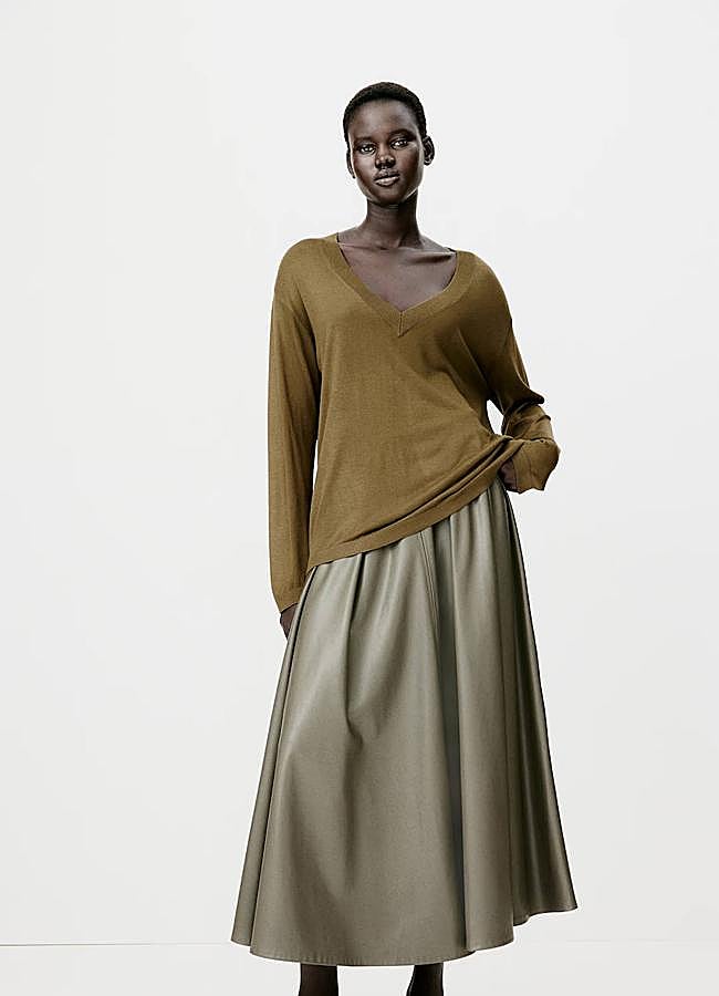 Imagen - Jersey de punto fino fluido con cuello de pico