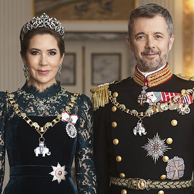 Los reyes de Dinamarca en un retrato oficial. 