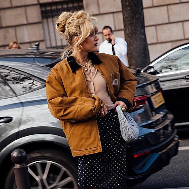 La chaqueta de entretiempo más vista: Mango, Stradivarius y H&M tienen la parka que necesitas para los primeros días de otoño