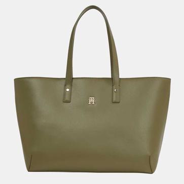 Imagen secundaria 1 - Blazer cruzadda oversize de Zara (39,95€)/ Vestido camisero cinturón de Zara (45,95€)/ Bolso tote con monograma TH de Tommy Hilfiger (159,90€ en El Corte Inglés)