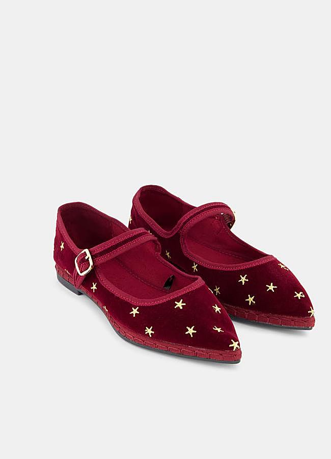 Imagen - Bailarinas con bordados de estrellas de Unit (25 euros).
