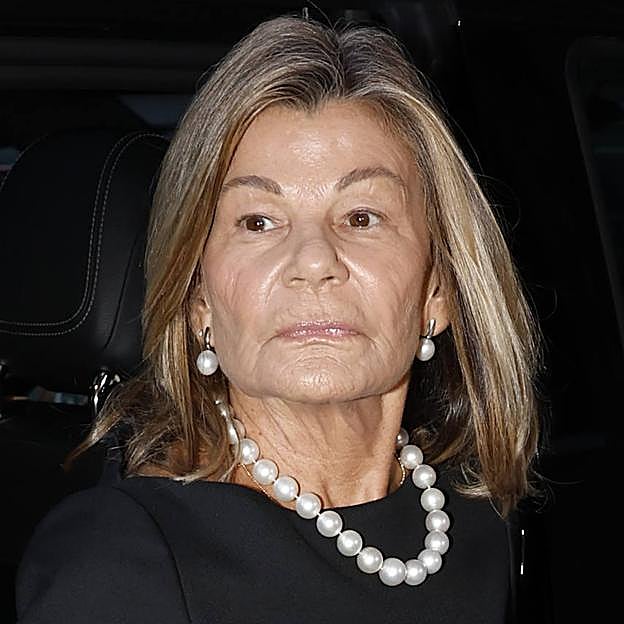 La noche más triste de Cari Lapique: la emotiva misa funeral por Caritina y Carlos Goyanes llena de familia y amigos