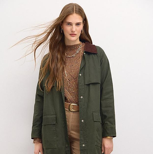 Parka larga encerada Desiré (299€)