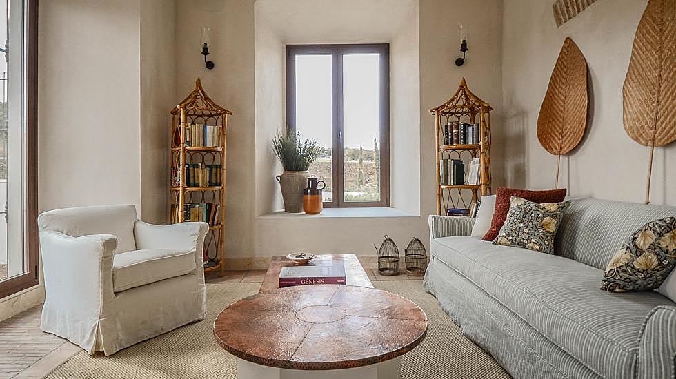 Salón de verano de La Dehesa de Don Pedro.