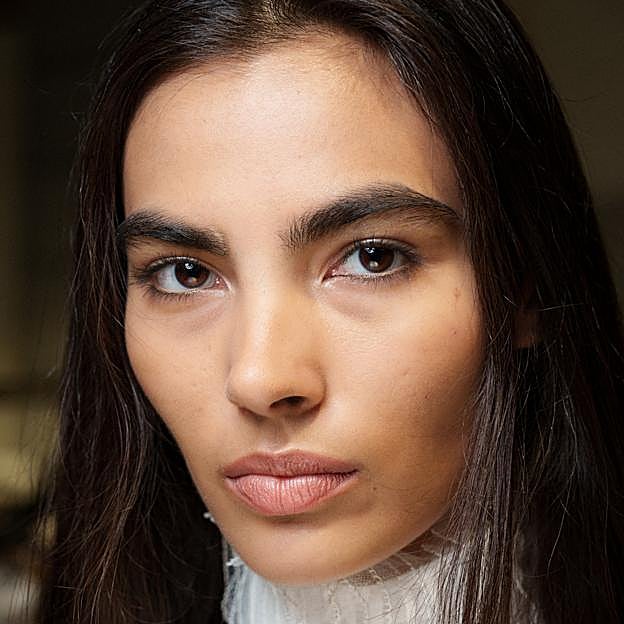 Sérums de pestañas para una mirada de infarto en otoño