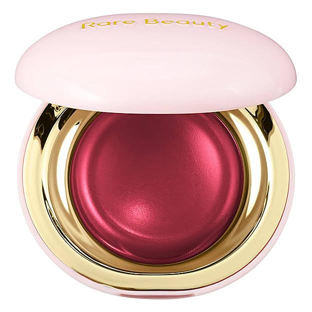 Stay Vulnerable Blush en Nearly Berry de Rare Beauty