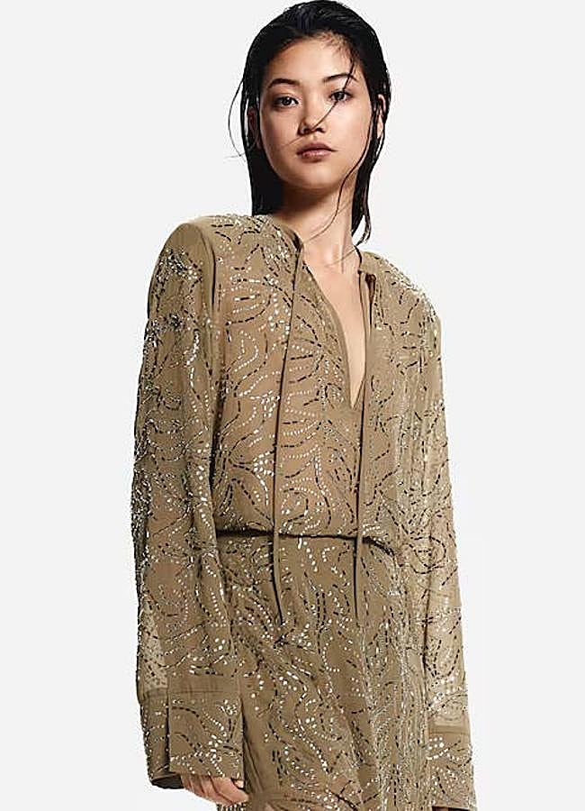 Imagen - Blusa boho semitransparente con abalorios