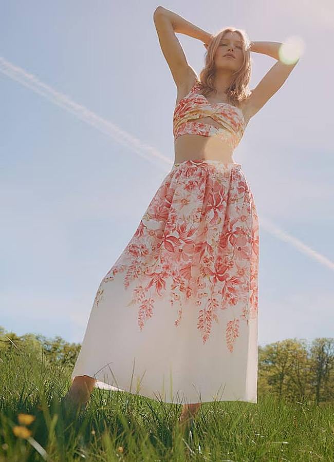 Imagen - Falda con vuelo en estampado de flores