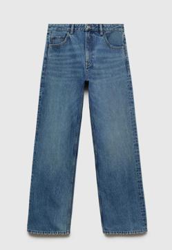 Imagen secundaria 2 - Sudadera de cuello alto de H&M (19,99€)/ Jeans Miami rectos tiro medio de Mango (29,99€)/ Zapatillas Berlín Ciclista efecto piel y serraje de Victoria (75,90€)