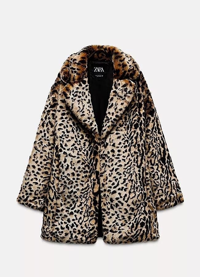 Imagen - Abrigo con estampado de leopardo de Zara.