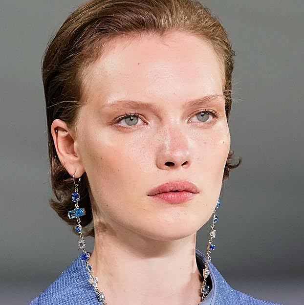 Bases de maquillaje ligeras para un clean look makeup aprobado por expertos