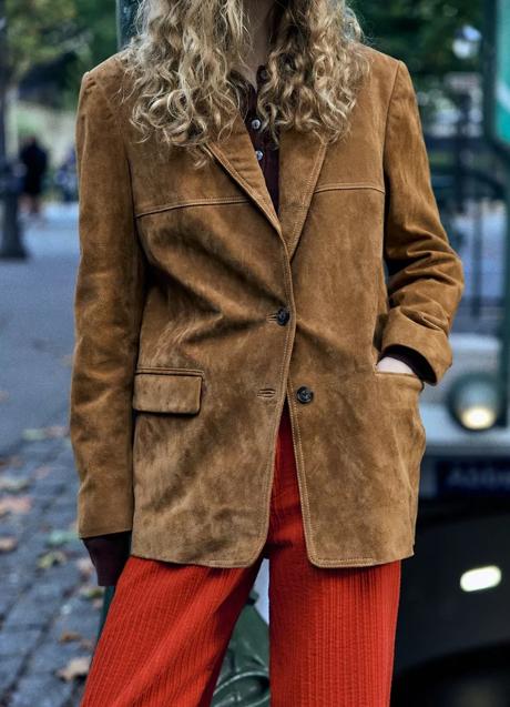 Imagen - Chaqueta de ante de Zara (129 euros)