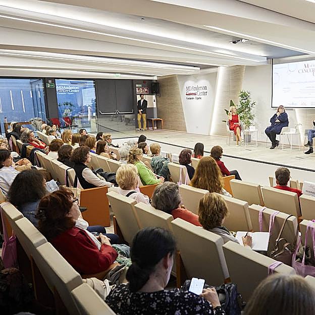 Imagen principal - La supervivencia en cáncer de mama aumenta gracias a la detección precoz