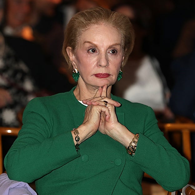 El estilo de Carolina Herrera: la creadora de un estilo único que adora los pantalones y las chaquetas