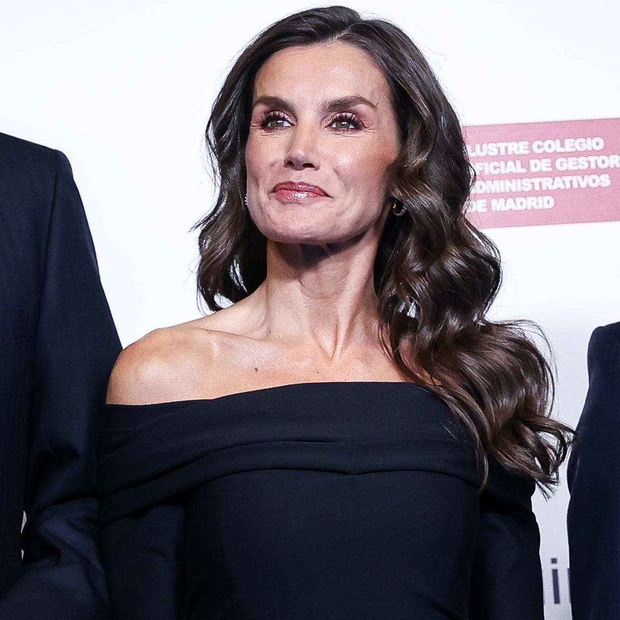 Es la cuarta vez que la reina Letizia acude a la cena literaria en la que se entrega el codiciado (y polémico) Premio Planeta. 
