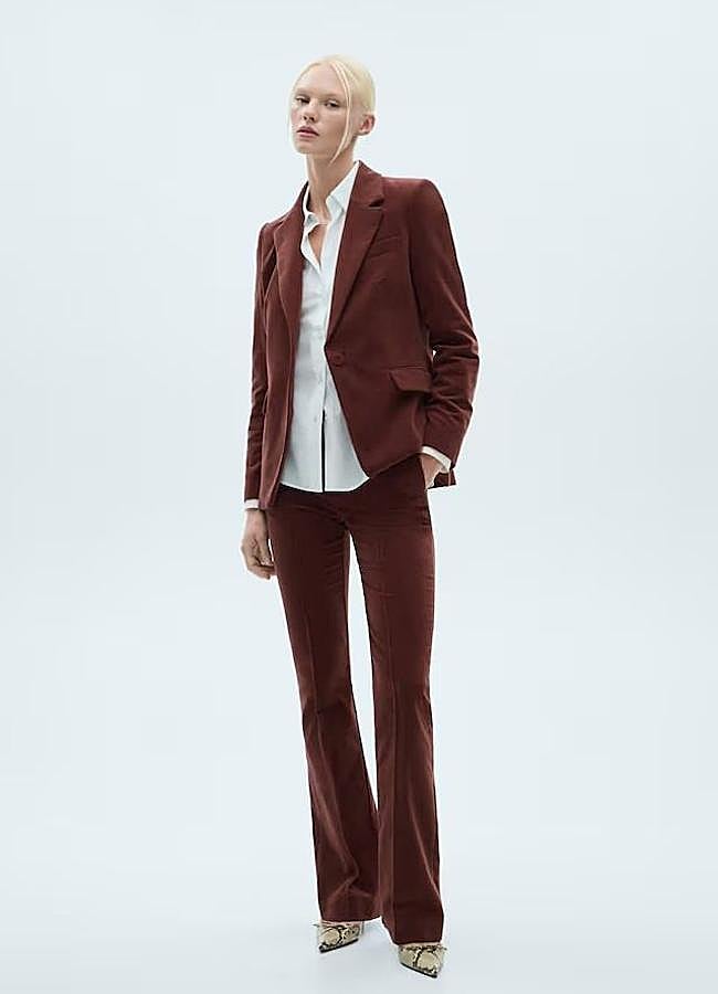 Imagen - Traje de terciopelo con blazer y pantalón