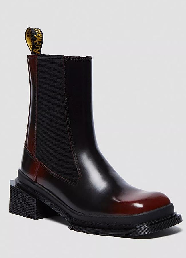 Imagen - Botines rojos envejecidos de Dr. Martens, 159 euros.