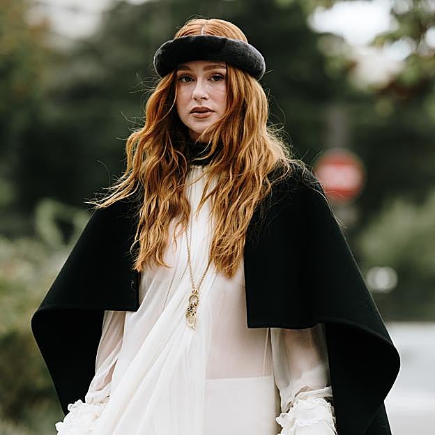 Vestidos de gasa para llevar con botas altas 