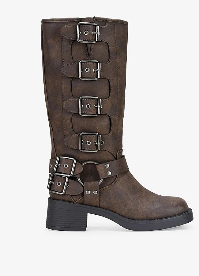 Imagen - Botas biker en marrón de Bosanova (64,95 euros).