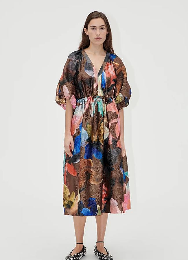Imagen - Vestido con estampado de flores de Stine Goya.