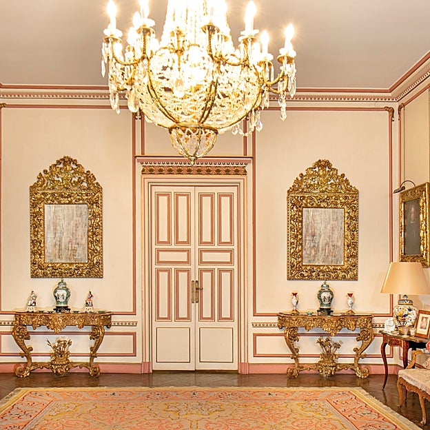 En este hogar palaciego vivió la marquesa de Villel, amiga de Cayetana de Alba. 