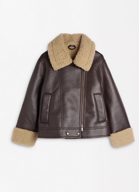 Imagen - Abrigo efecto piel de Parfois (69,99 euros)