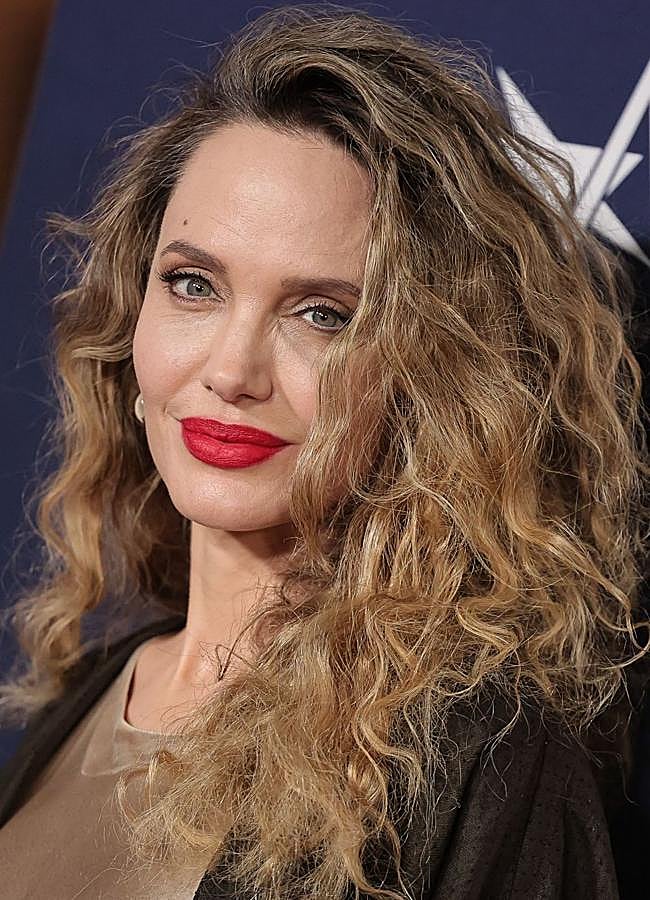 Imagen - Angelia Jolie con el pelo rizado. / GTRES