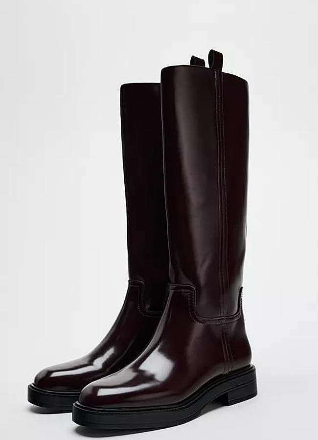 Imagen - Botas planas efecto piel acharolado burdeos