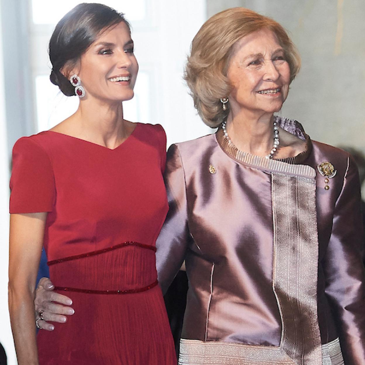 La reina Sofía y la reina Letizia en una imagen en Oviedo. 