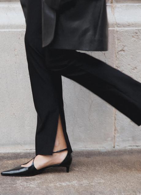 Imagen - Zapatos negros de Massimo Dutti (89,99 euros)